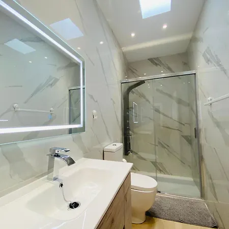 Apartmán Atlantico Plaza Puerto del Carmen (Lanzarote)