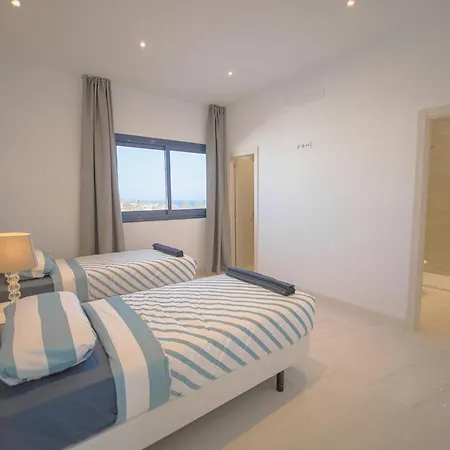 Atlantico Plaza Apartment