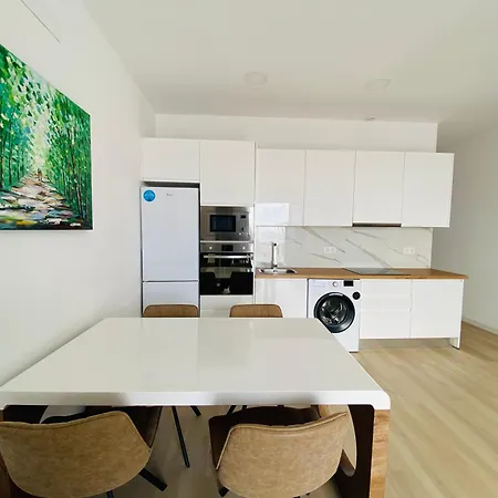 Atlantico Plaza Apartment